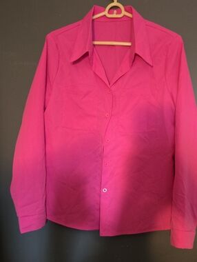 SHEIN Fuchsia Button-Down Shirt